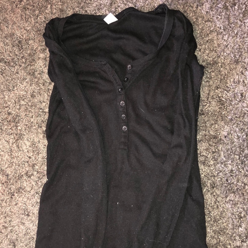 Black long sleeve shirt